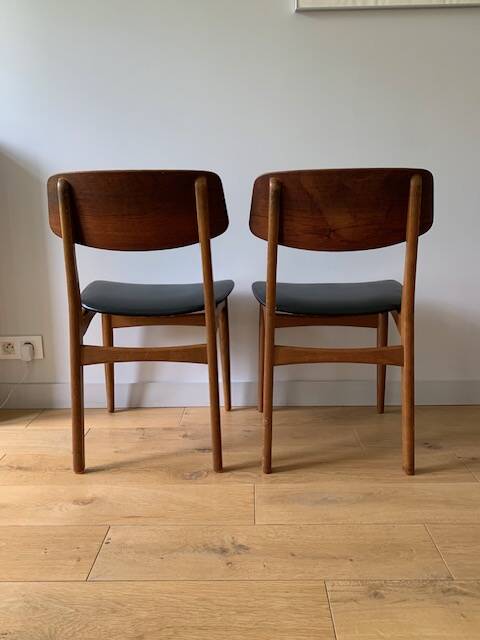 4 Danish chairs in oak and teak, 1960s