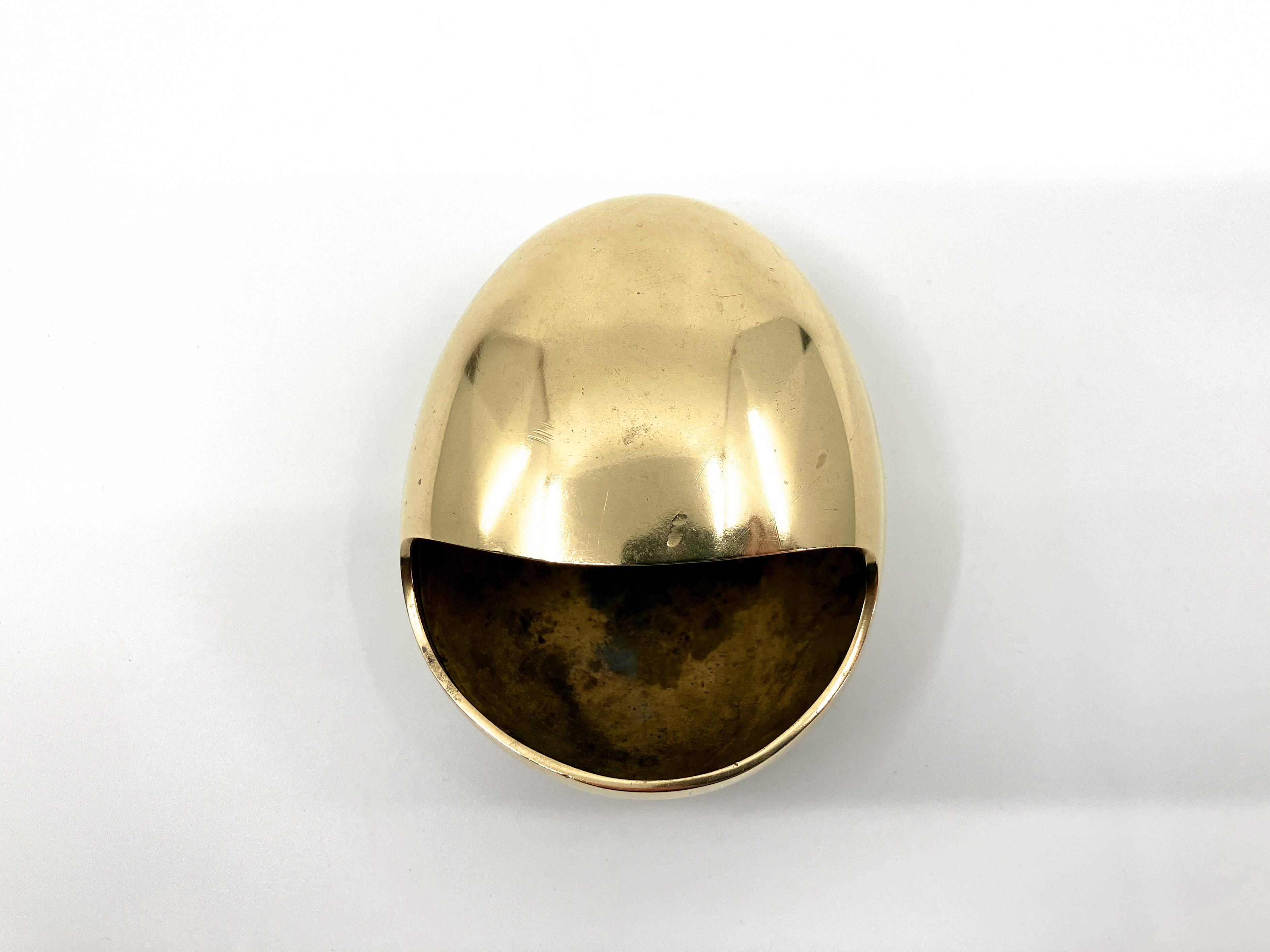 Modernist ashtray "the smile" • Carl Cohr • Denmark 50s