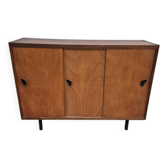 Shoe cabinet