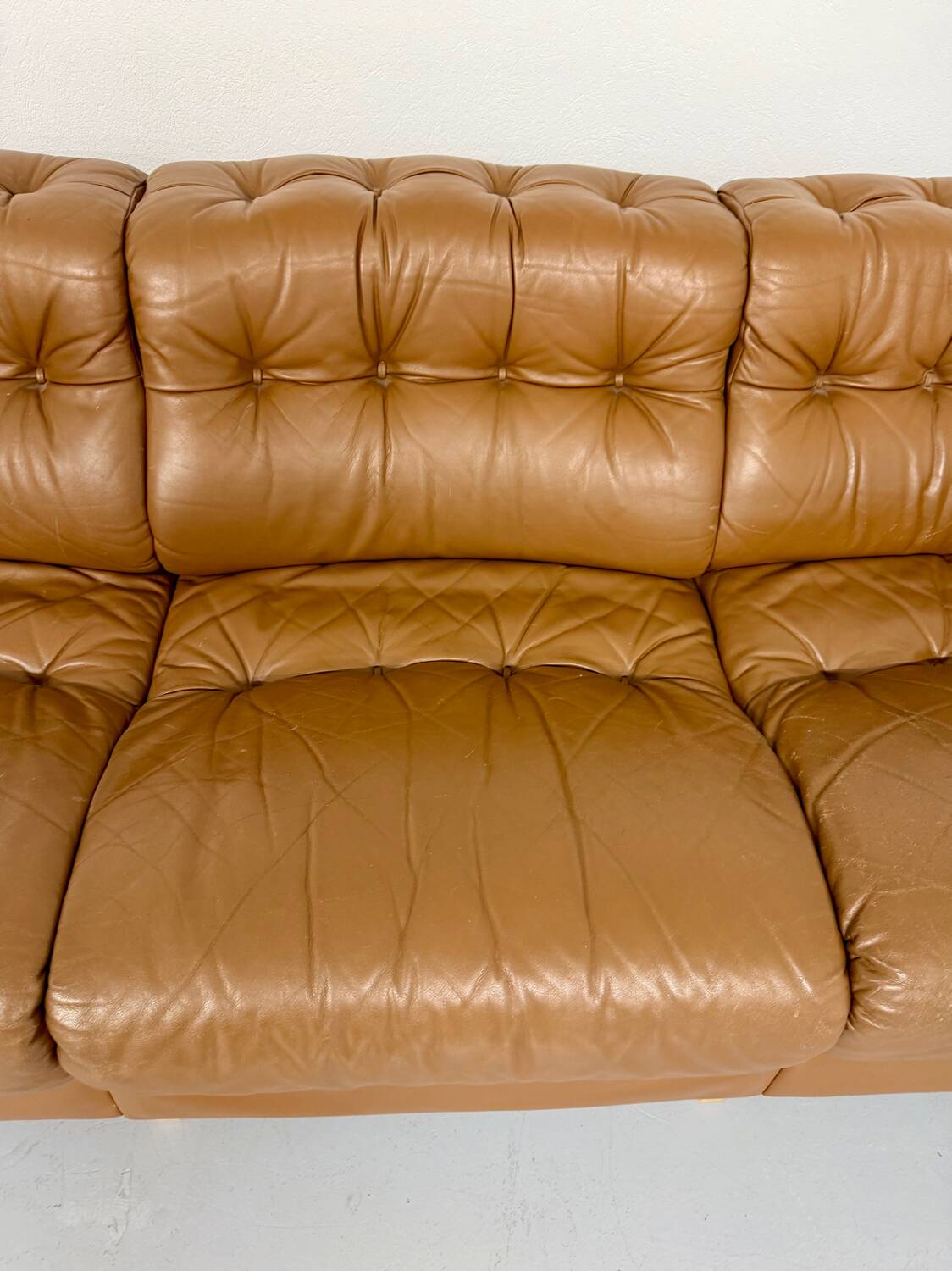 Vintage 1970s De Sede DS-40 camel leather 3-seater sofa