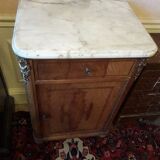 Table de chevet en bois