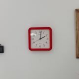 Vintage wall clock Featured 70s/80s