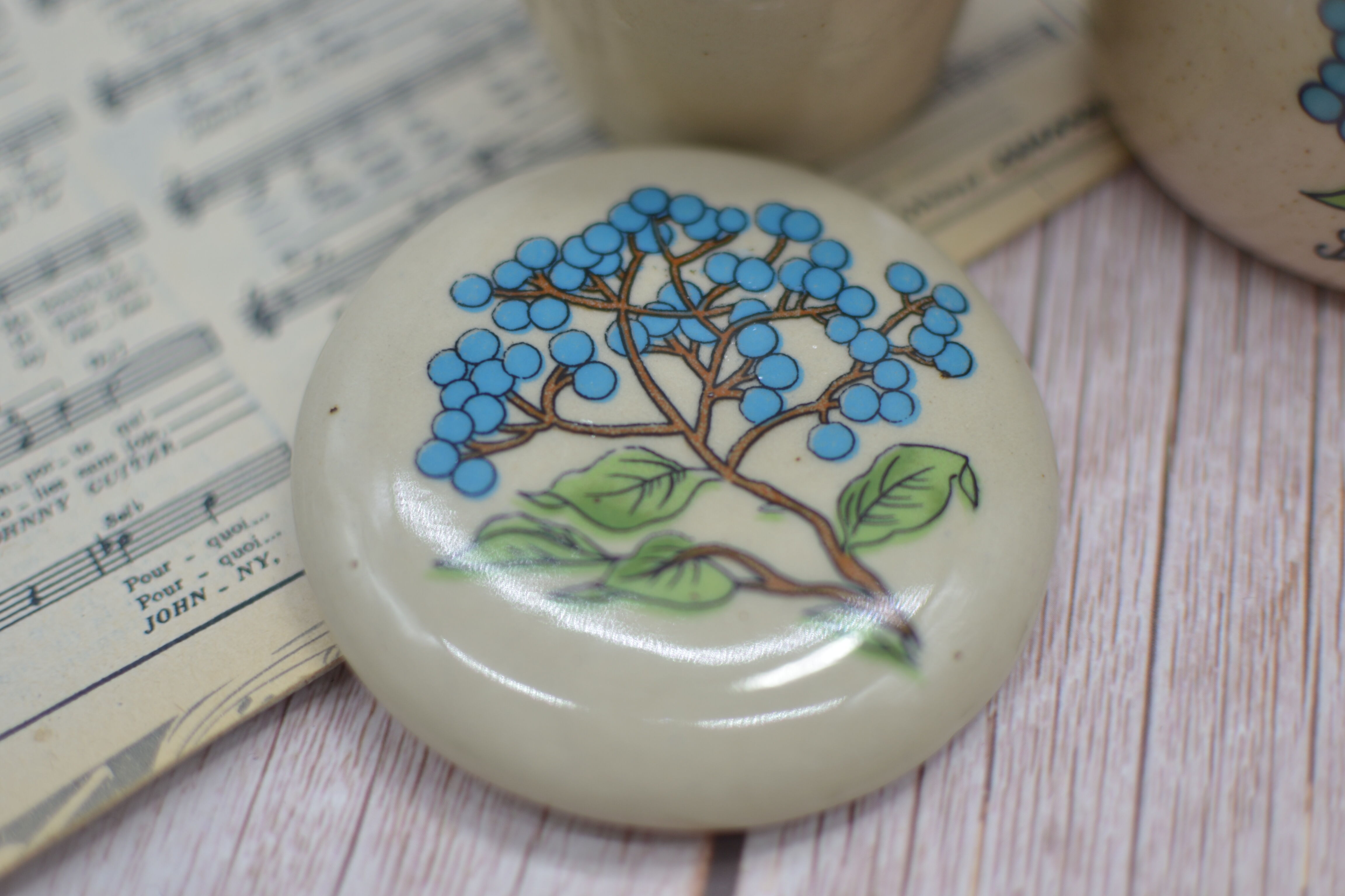 Vintage sandstone teapot with infuser