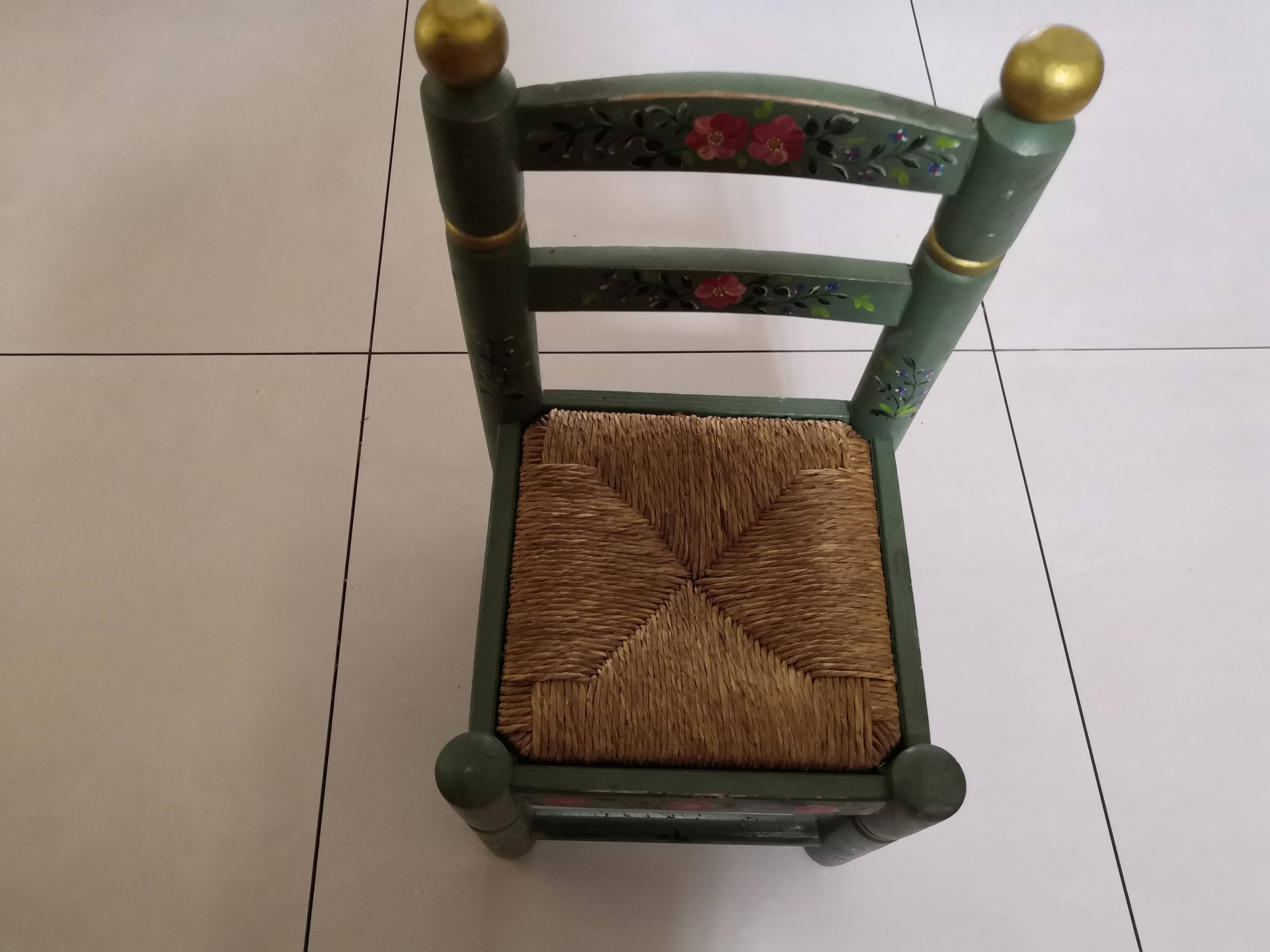Chaise enfant bois et paille vintage