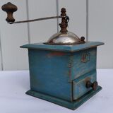 Old Delto coffee grinder