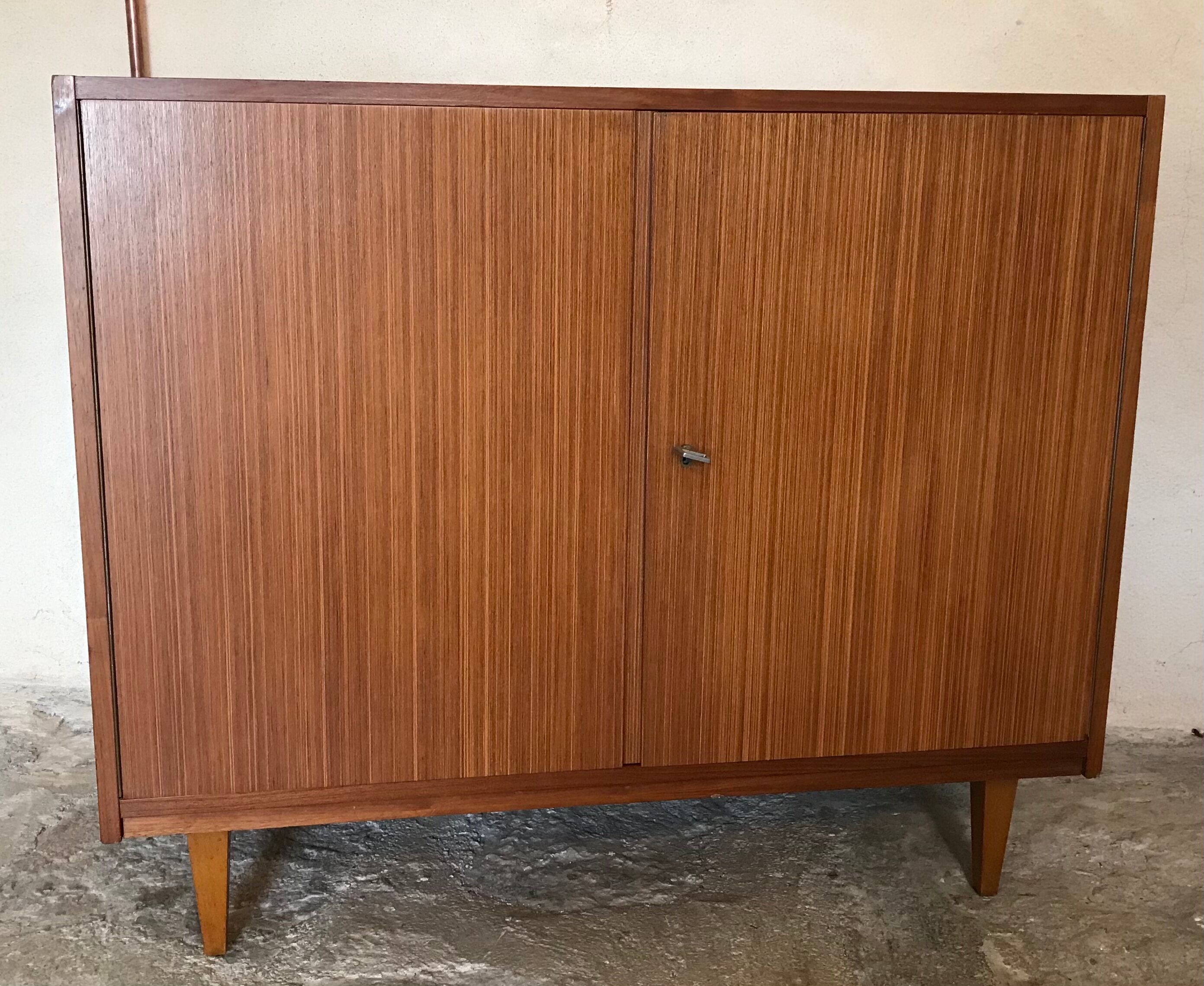 Buffet vintage storage cabinet 1980's