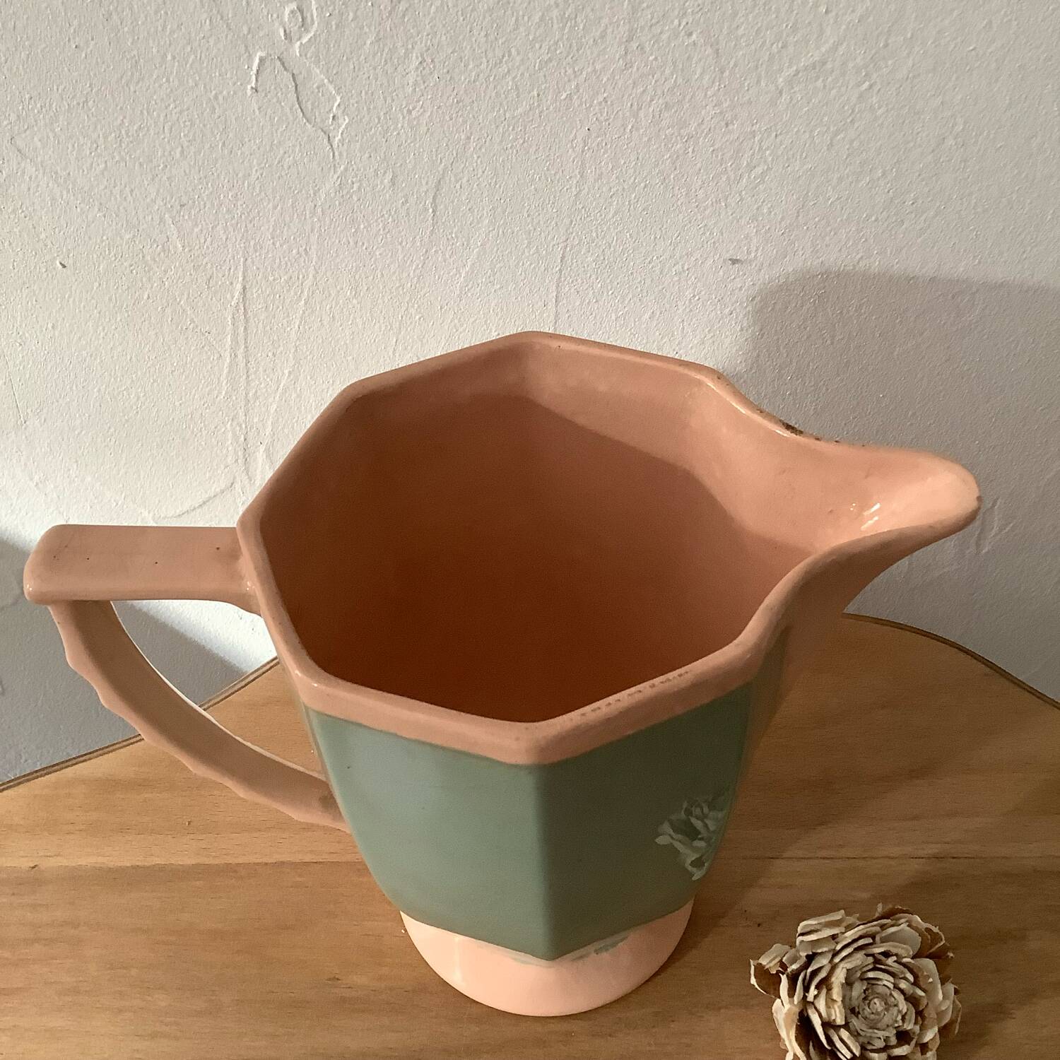 Pitcher, two-tone carafe digoin sarreguemines