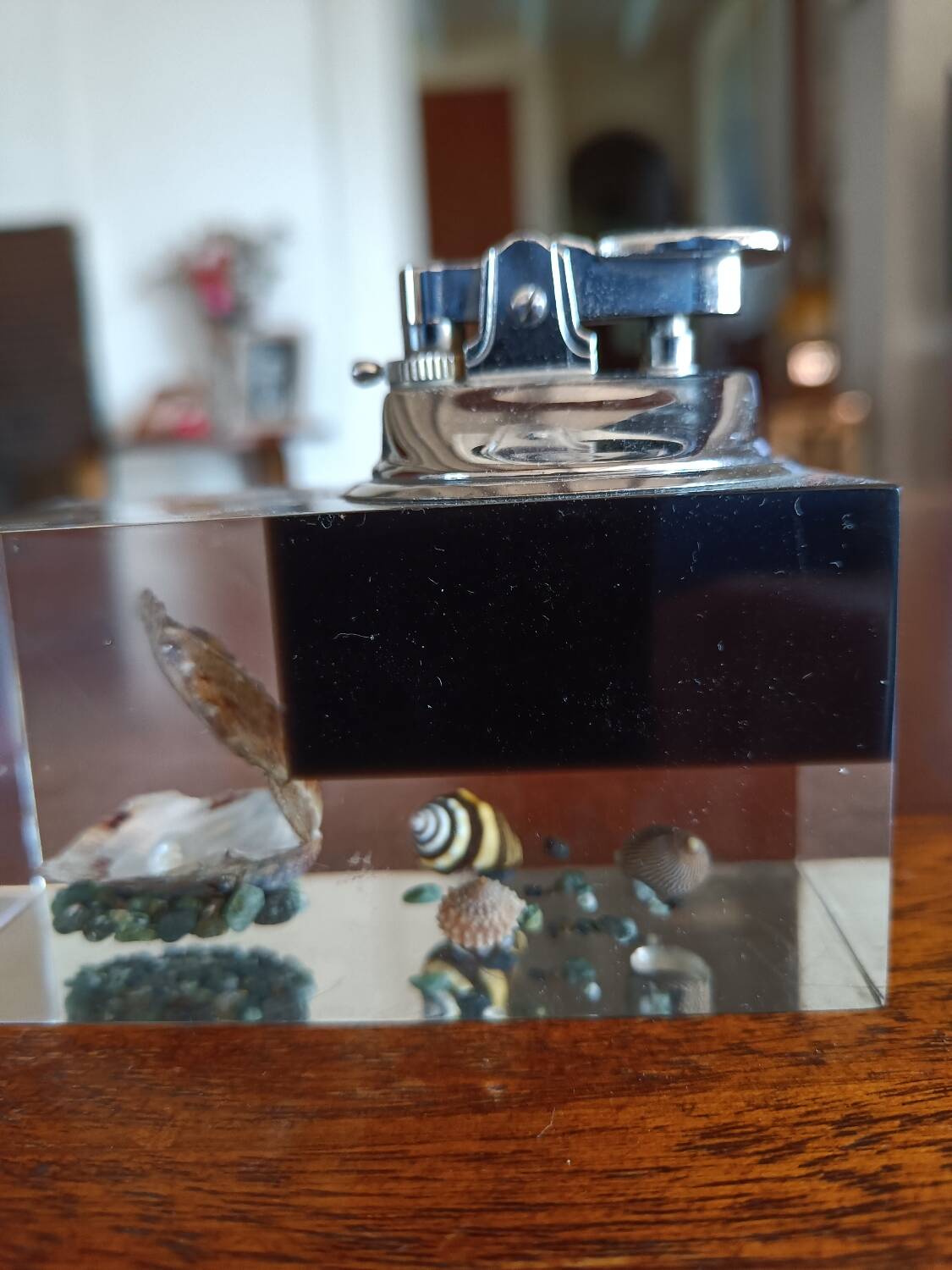Vintage living room lighter