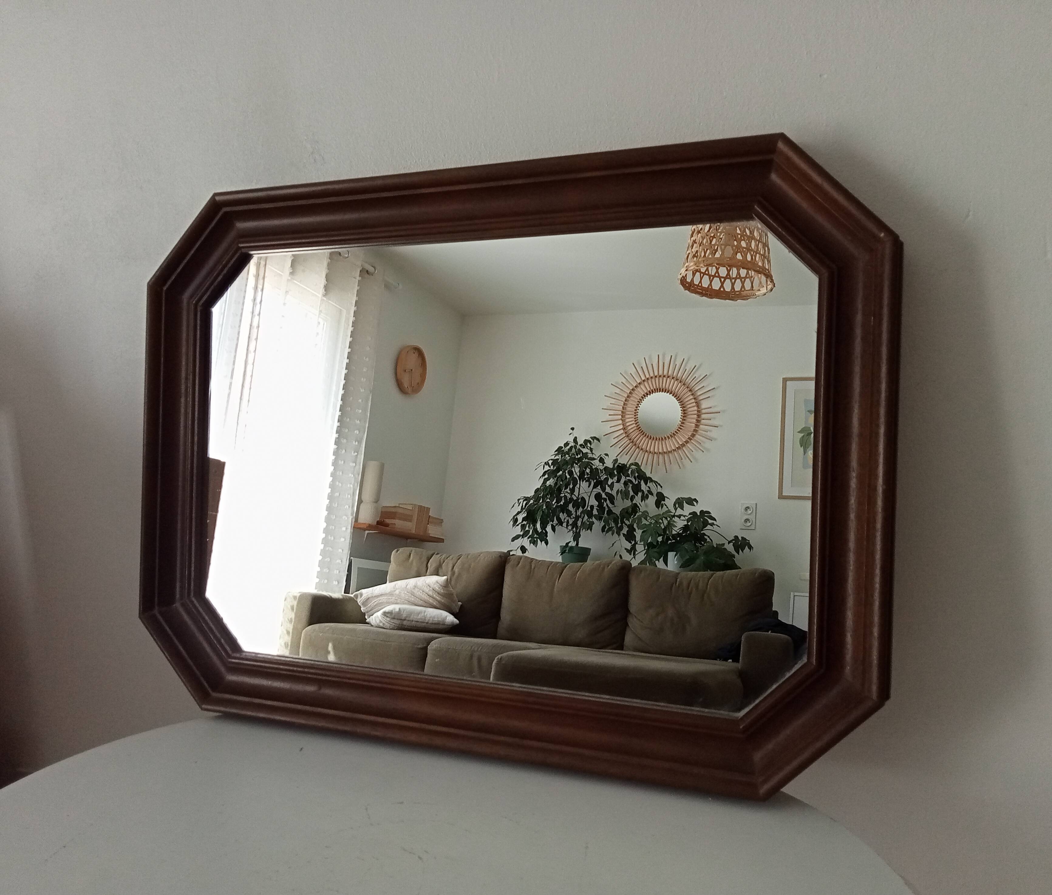Vintage octagonal mirror from the 70s/80s.