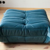 Chauffeuse et pouf "Togo" modèle dessiné par Michel Ducaroy 1973