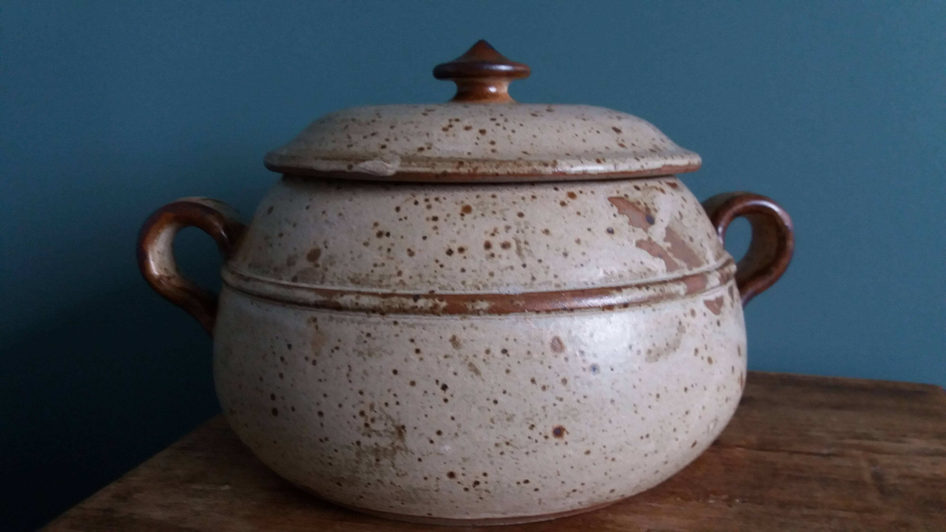 Stoneware tureen from Puisaye, signed Jean Pierre Prud’homme