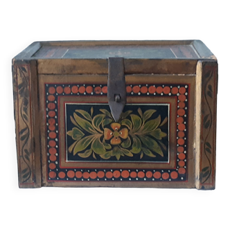 Antique of afghanistan jewelry box