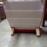 Armless chair
