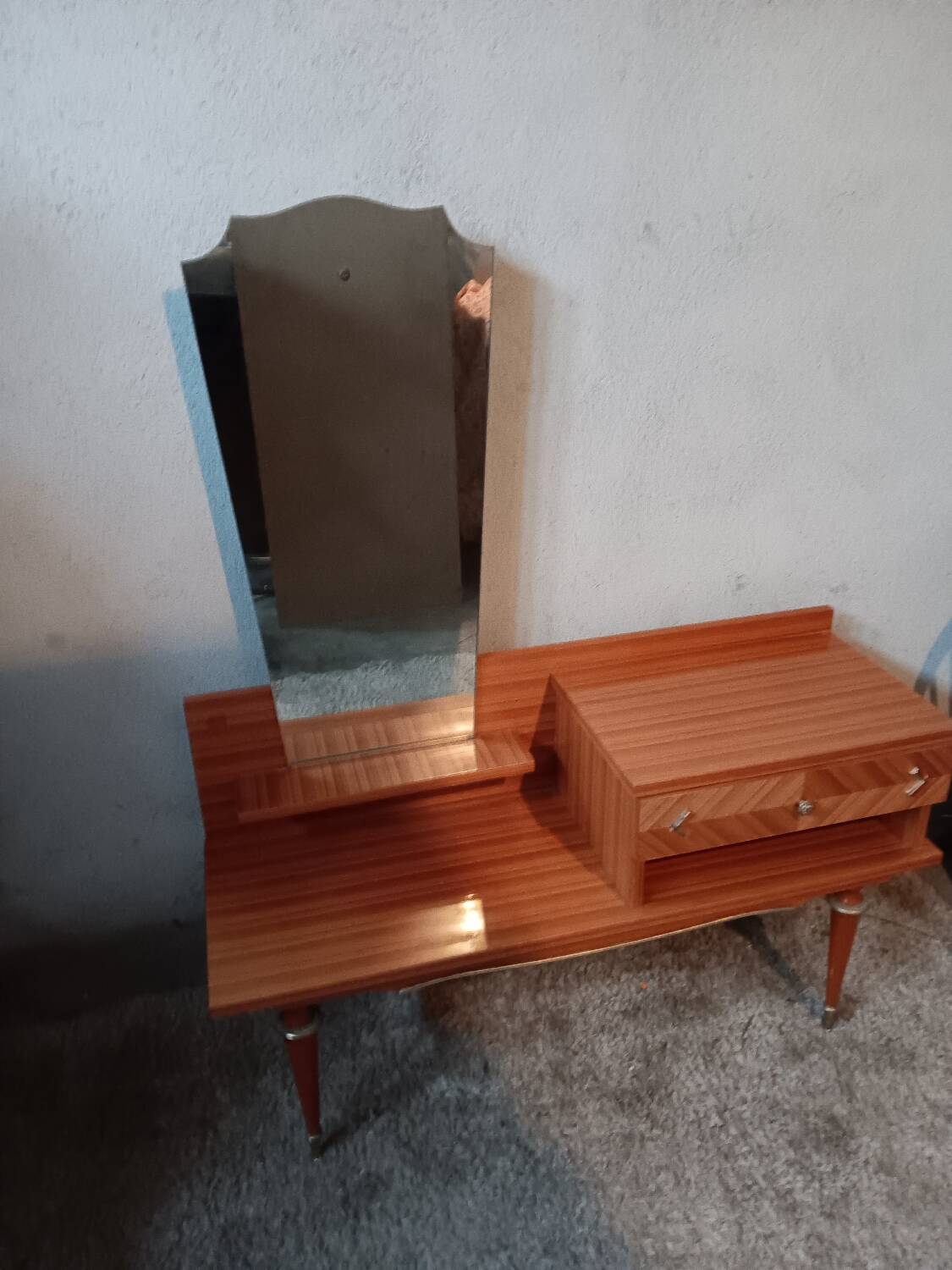 Vintage dressing table