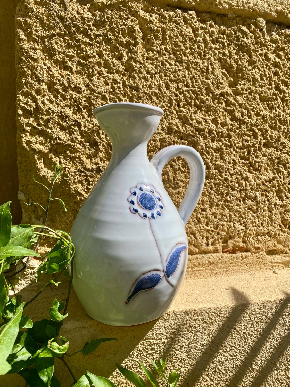 Carafe en ceramique artisanale
