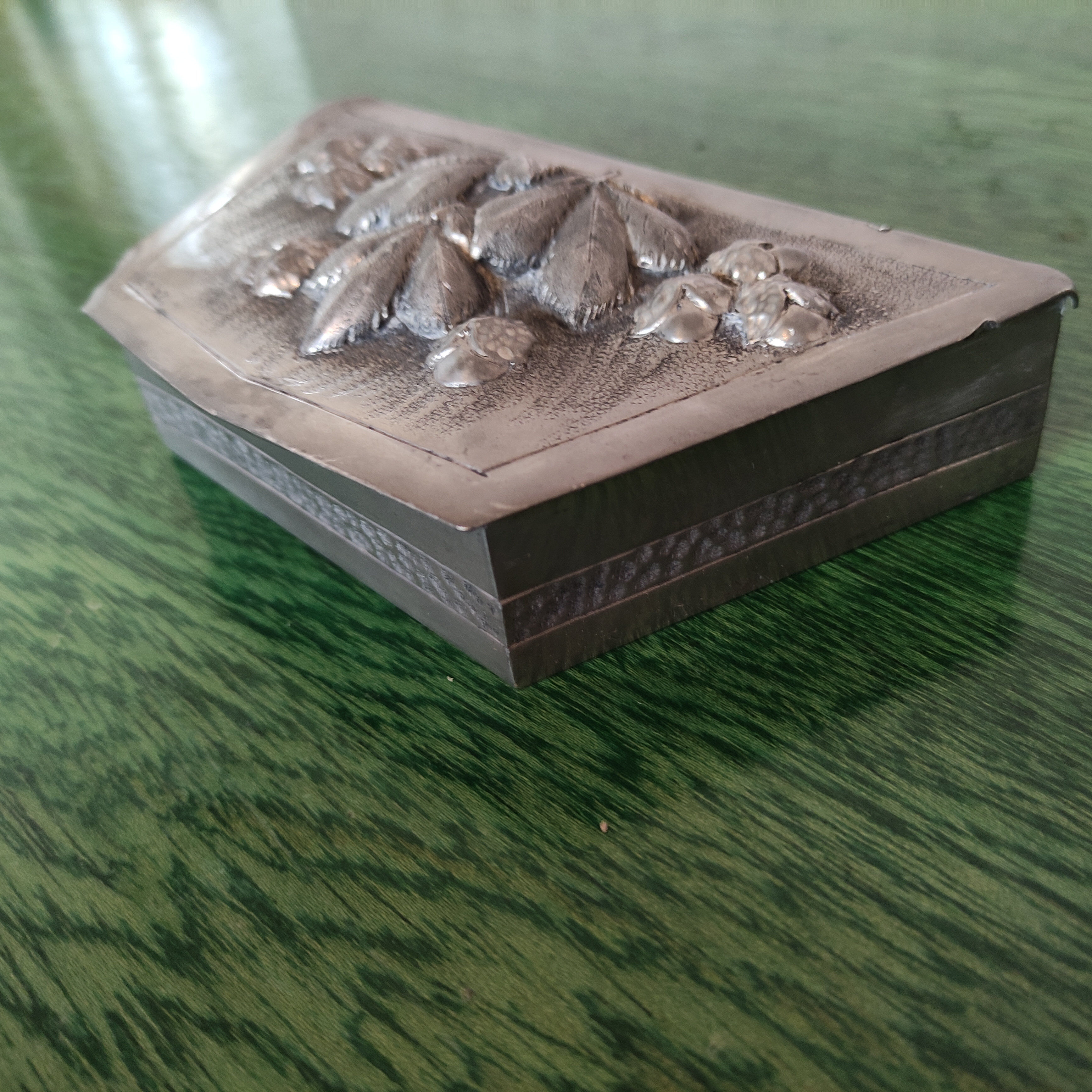 Tin jewelry box by Rispal - Art Nouveau