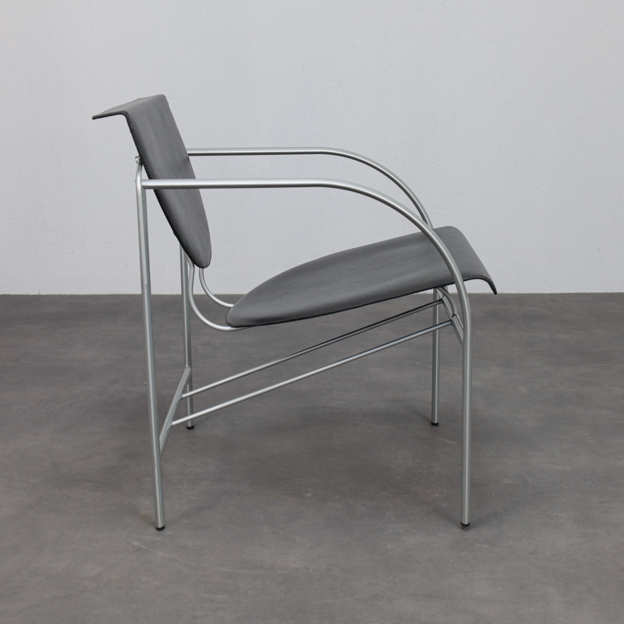 Pair of Kokatu leather lounge chairs by M.A. Cigan for Akaba, Spain, 1980s