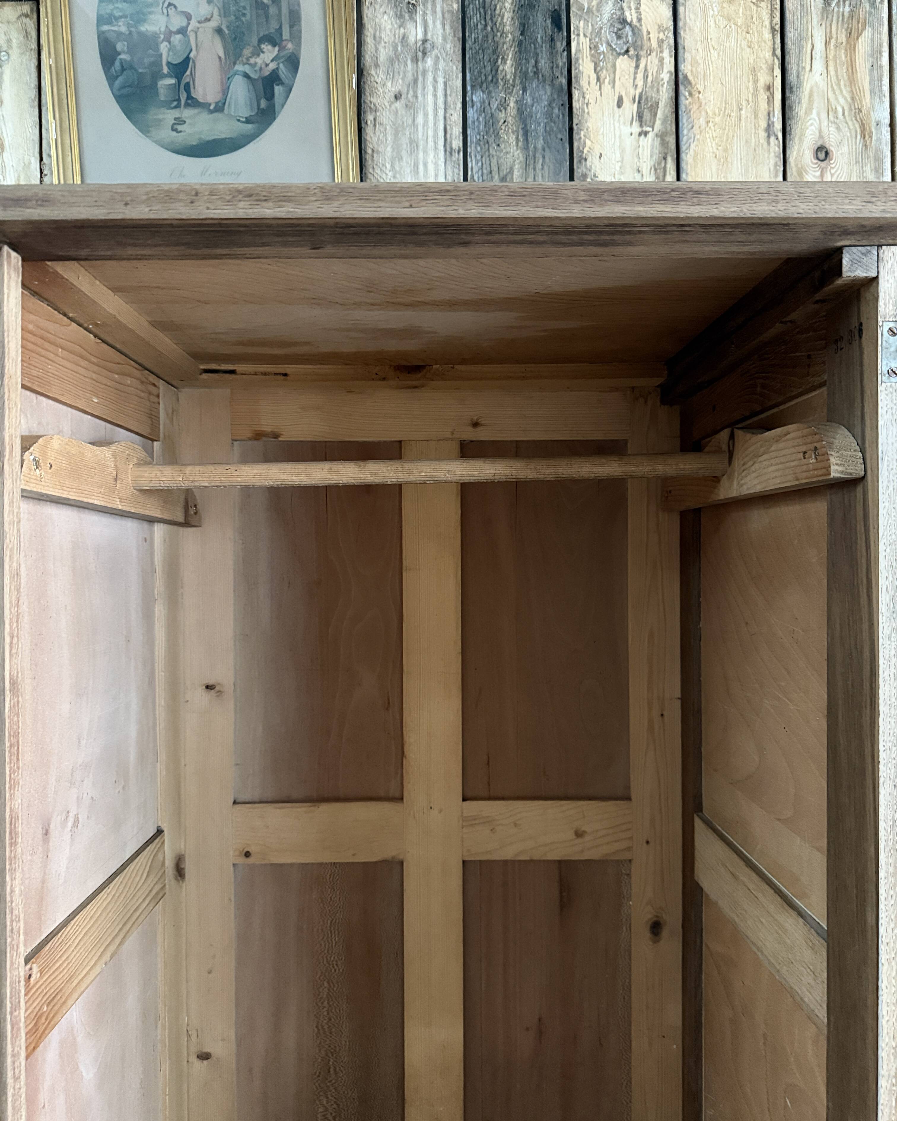 Armoire René Gabriel (rénovée)