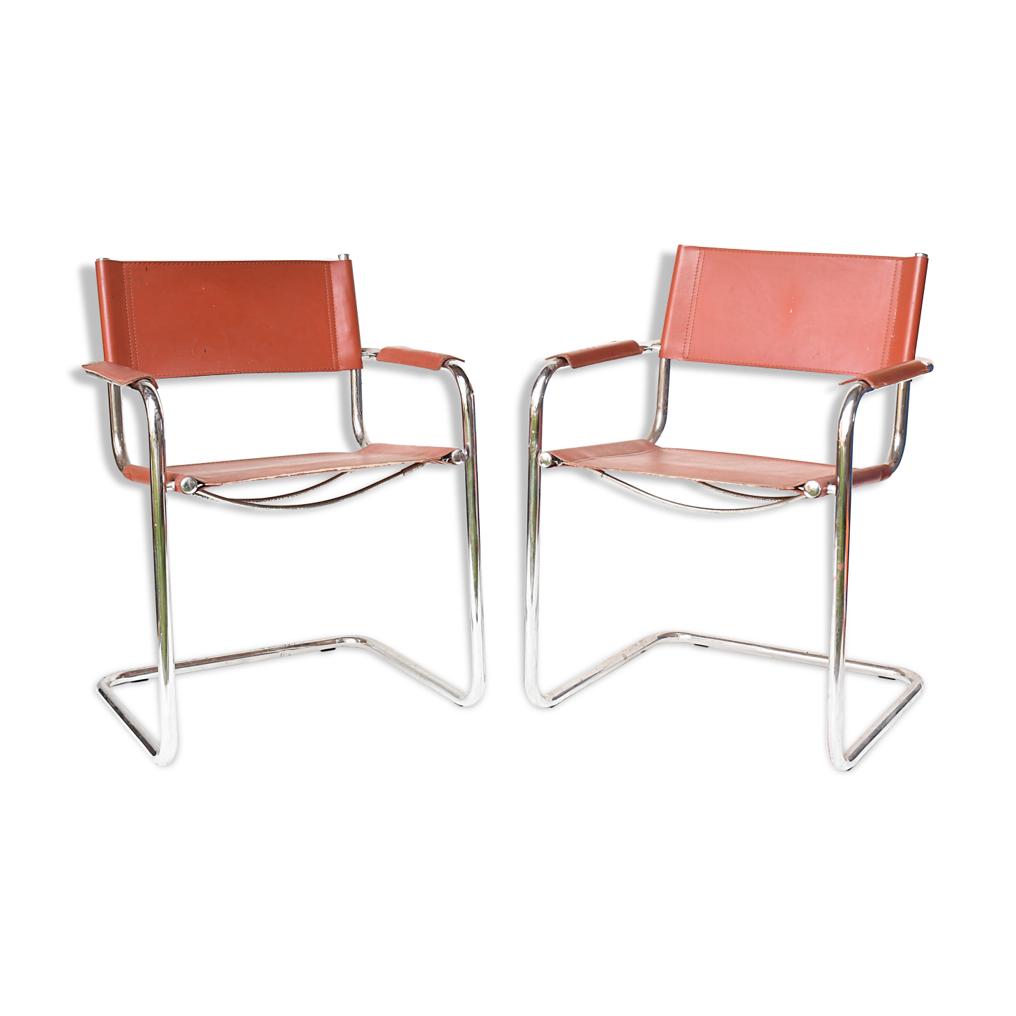 Pair of armchairs in brown saddle leather