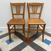 Paire de chaise de bistrot