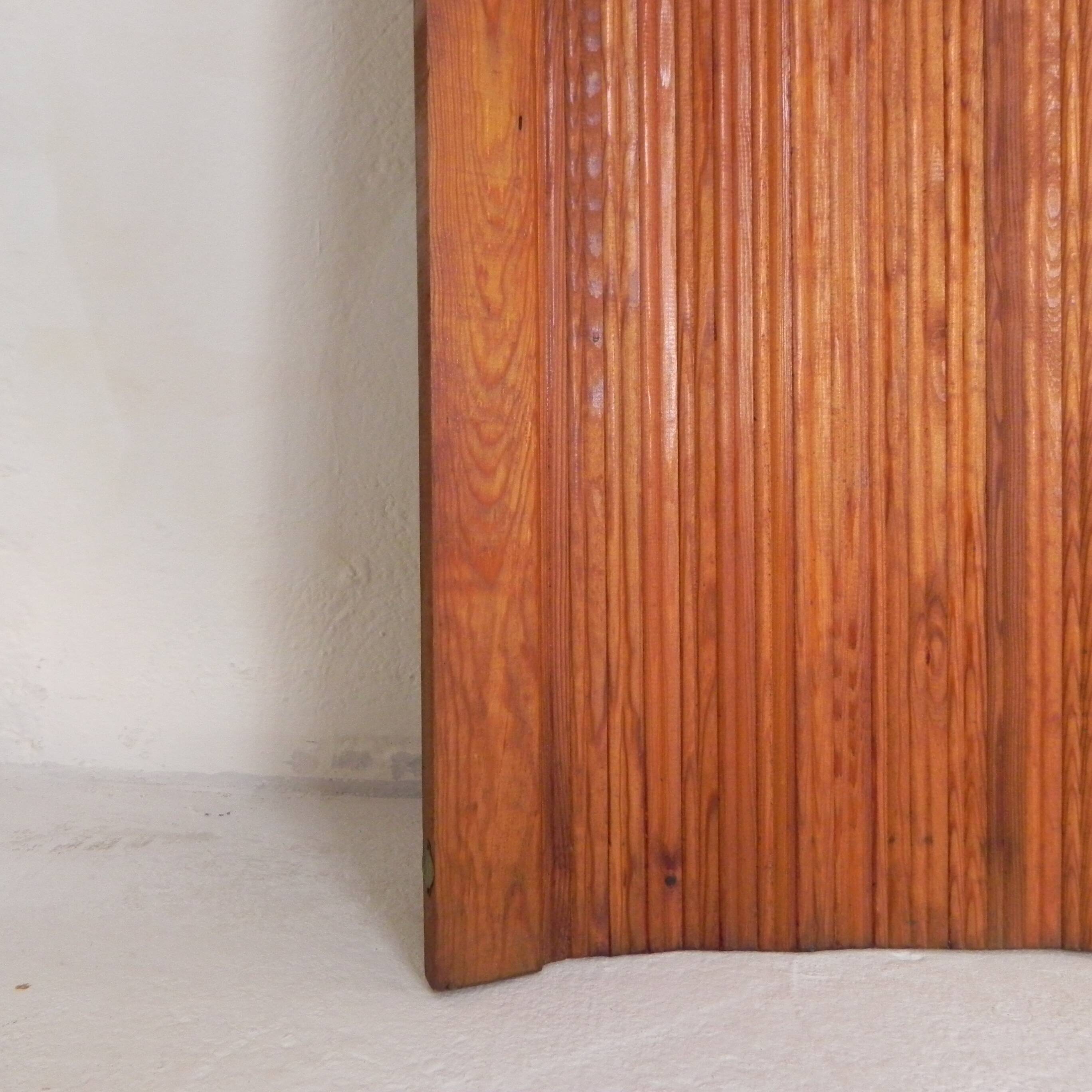Room divider S.N.S.A. with pine slats in Baumann style, 1950s.