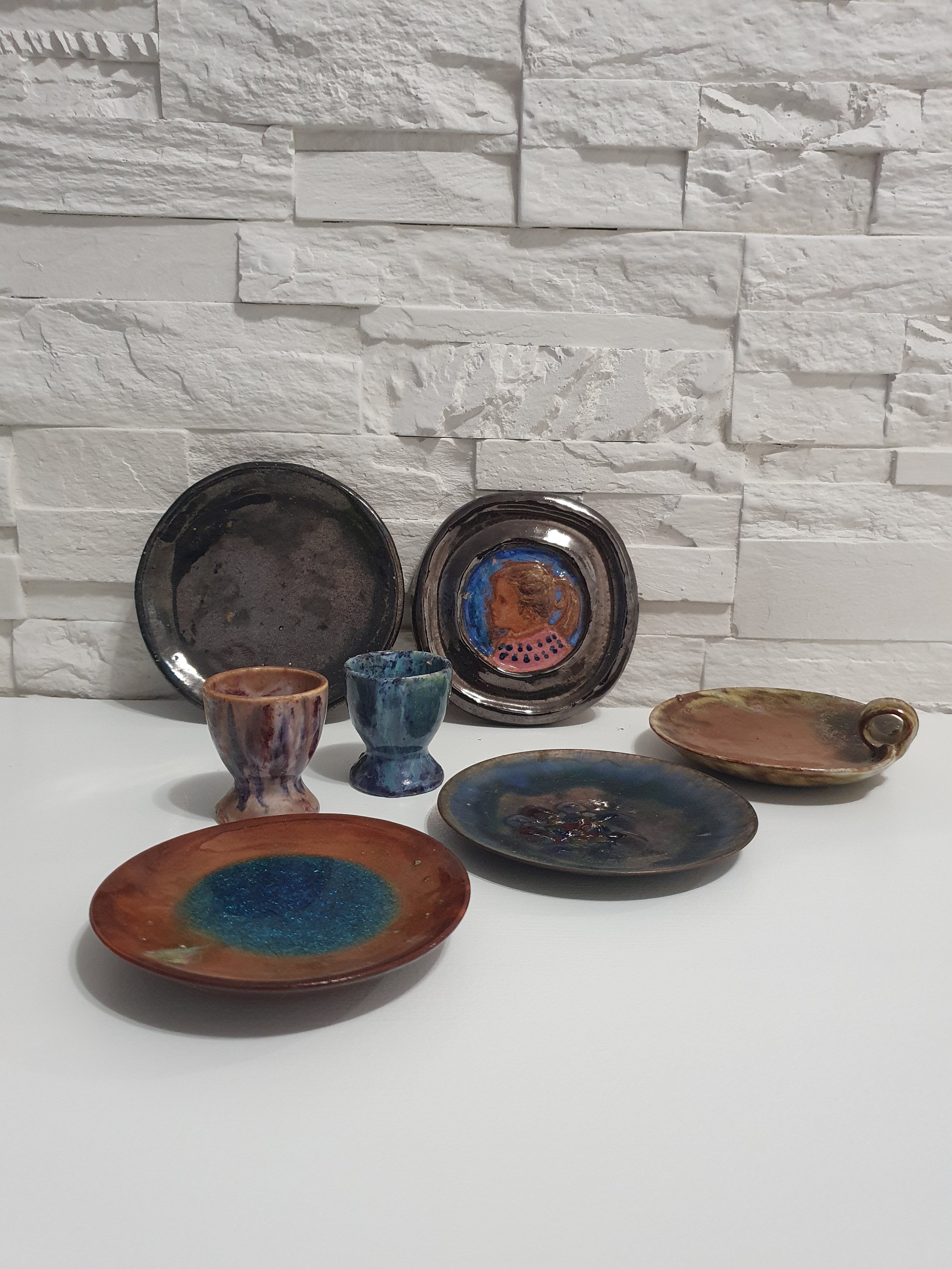 Ceramic lot signed Alice Colonieu