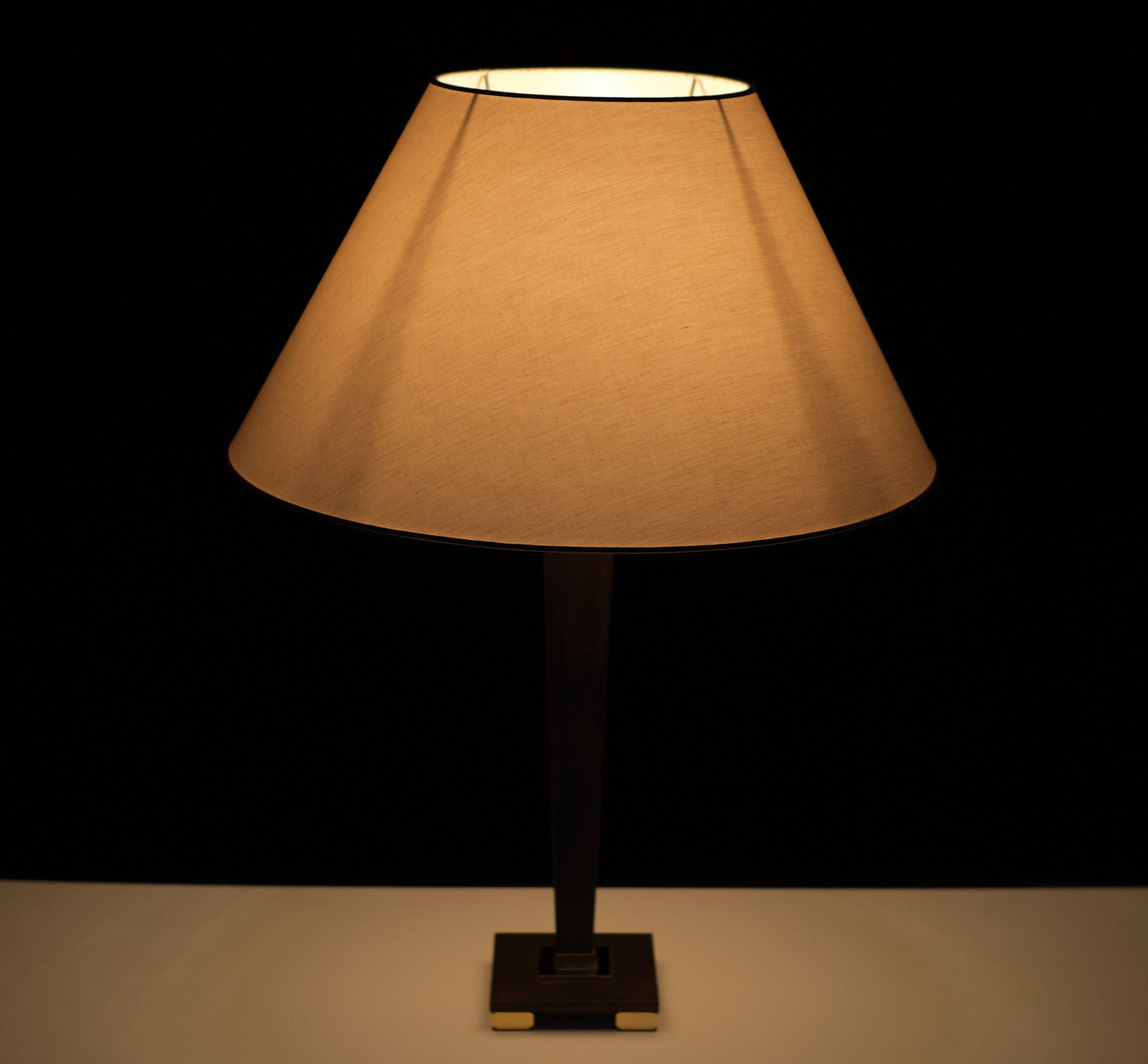 Lampe de table en bronze Bielefelder Werkstatte années 1980 Italie