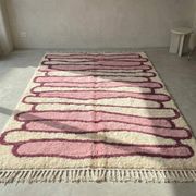 Handmade pure wool rug, size 150/250 cm.