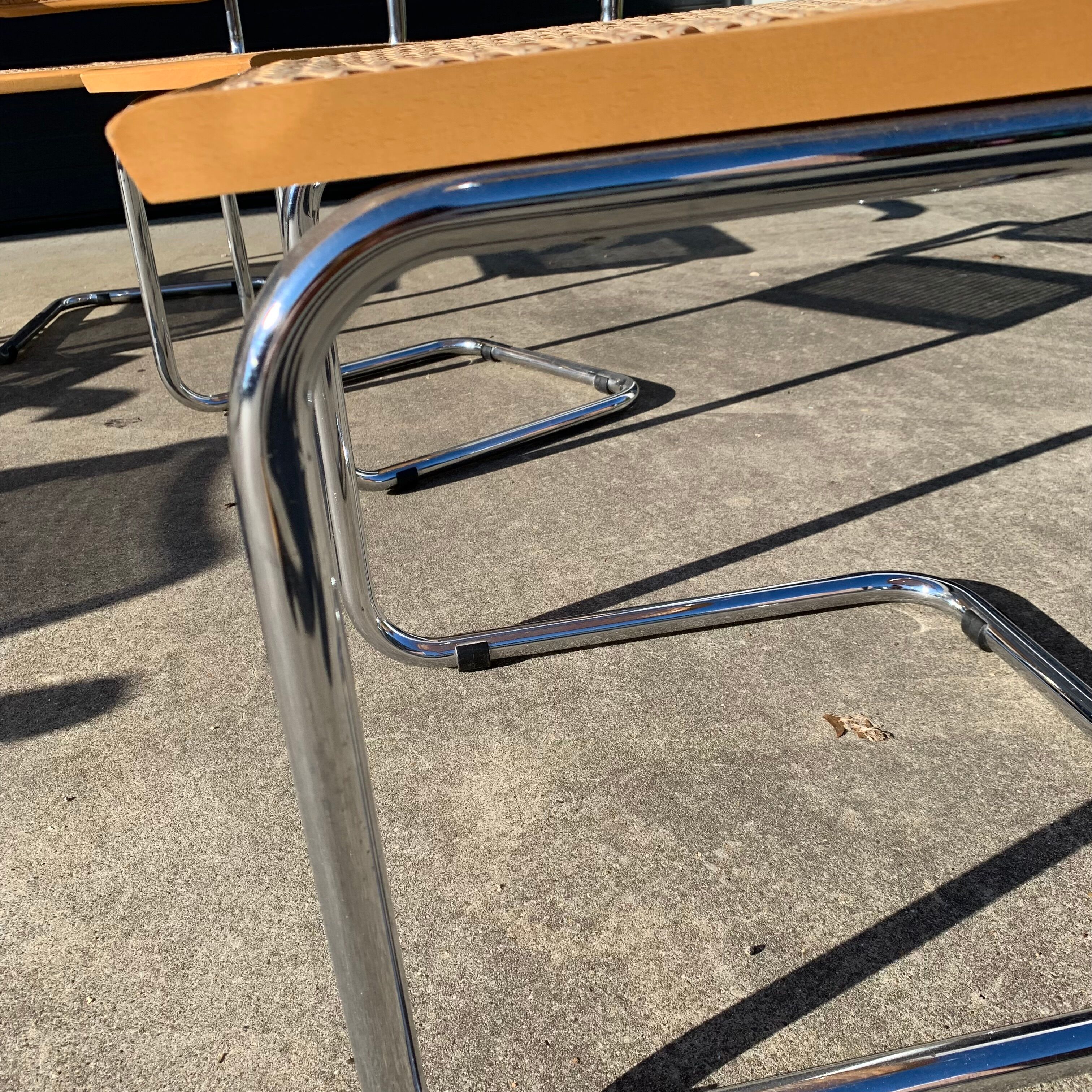 Série de 6 fauteuils B64 de Marcel Breuer