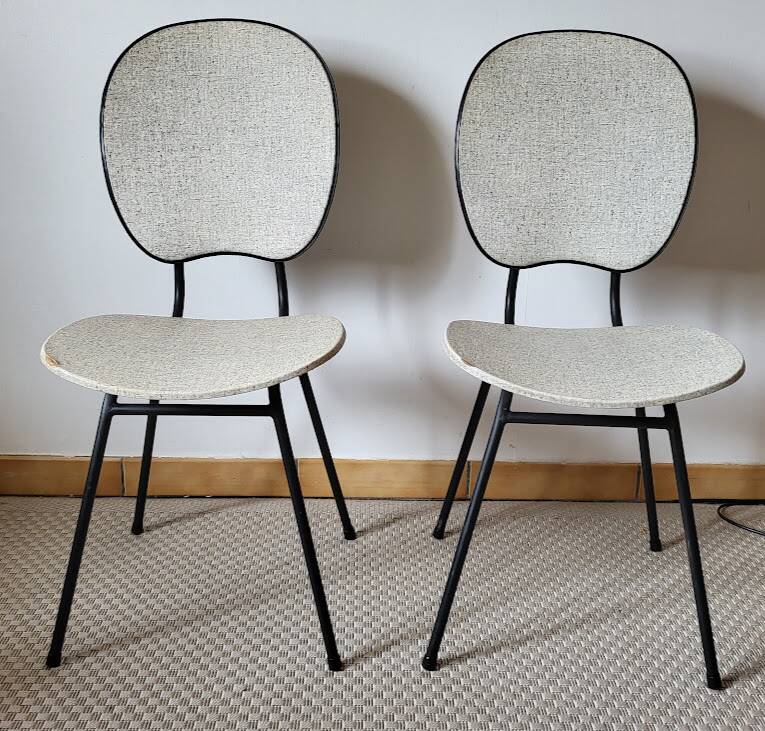 Set of 4 vintage chairs from the 50s/60s