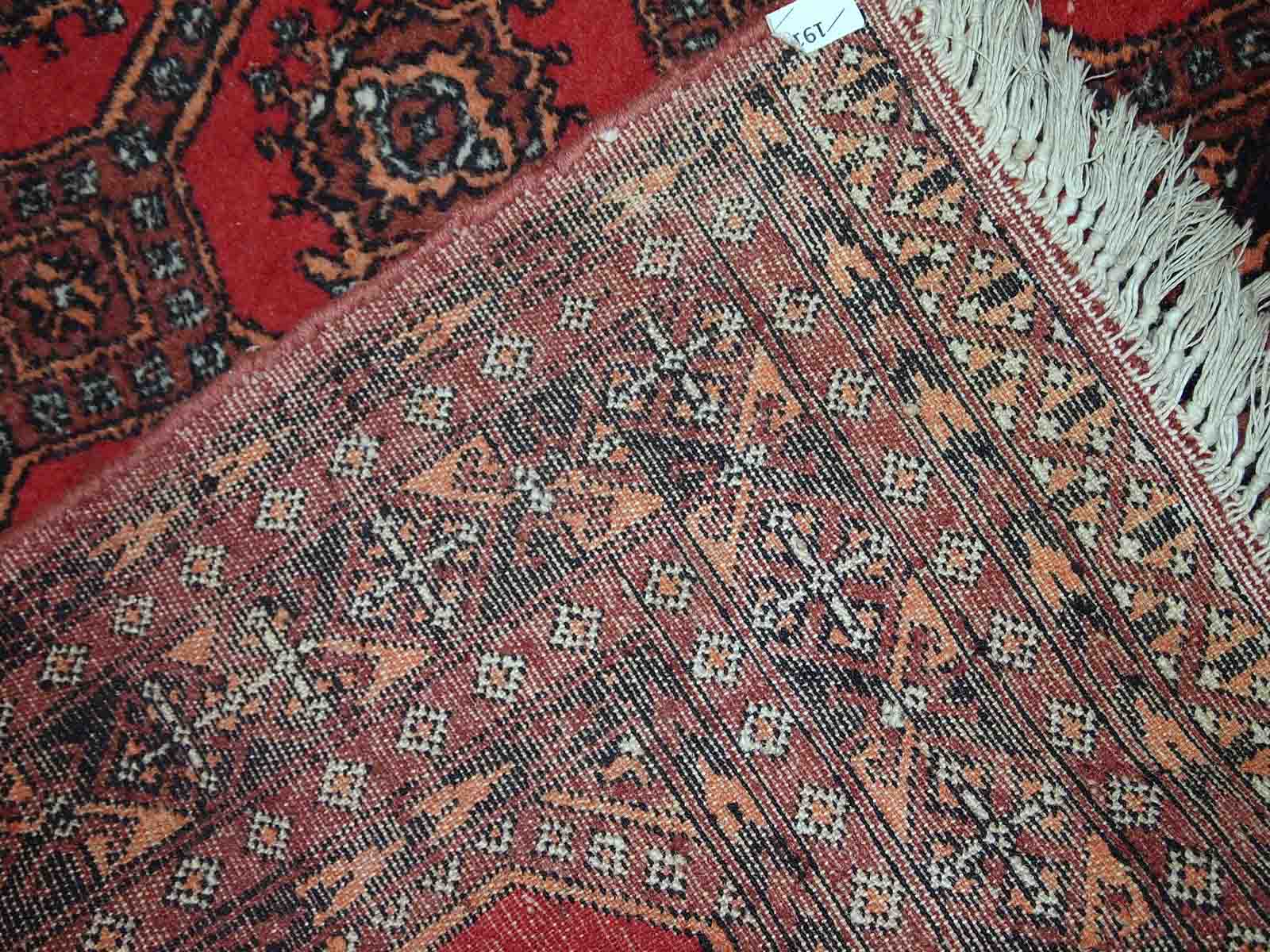 Vintage carpet Uzbek Bukhara handmade 121cm x177cm 1960s, 1C740