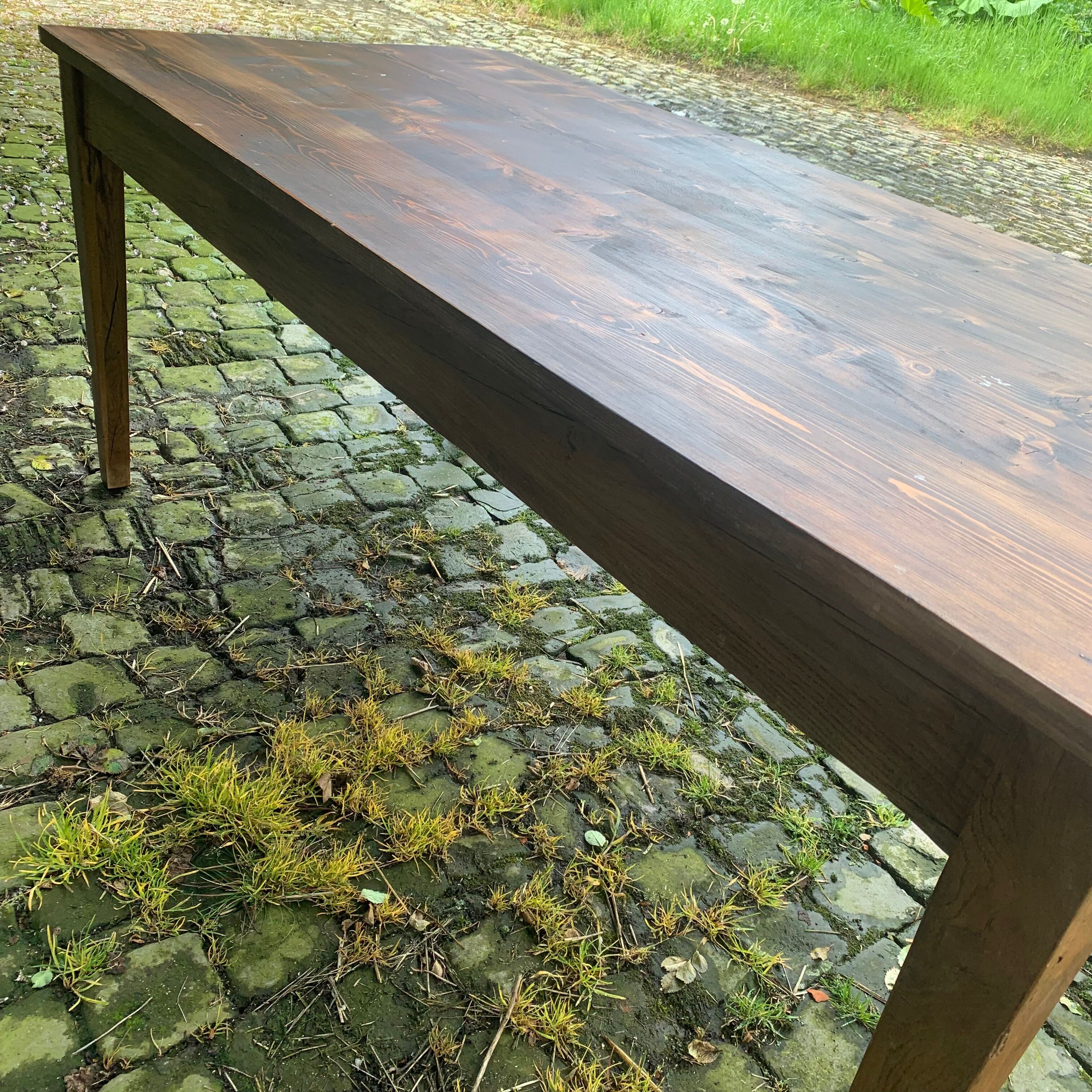 Table de ferme