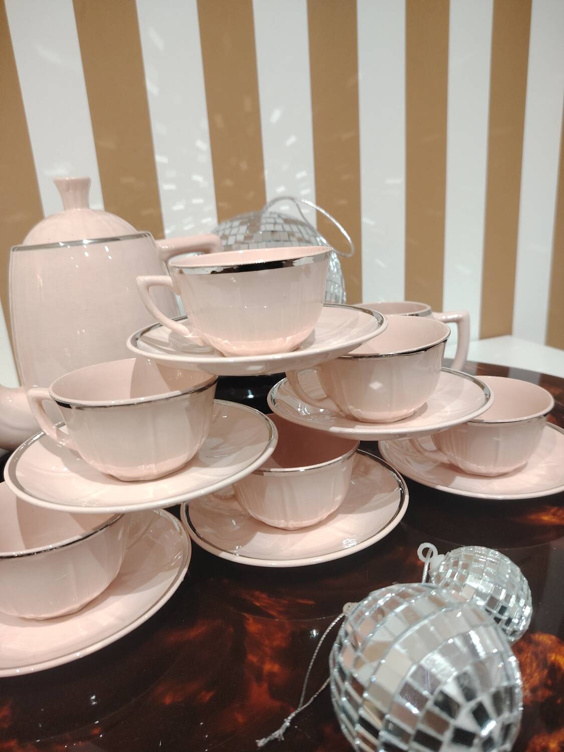 Saint Amand coffee service