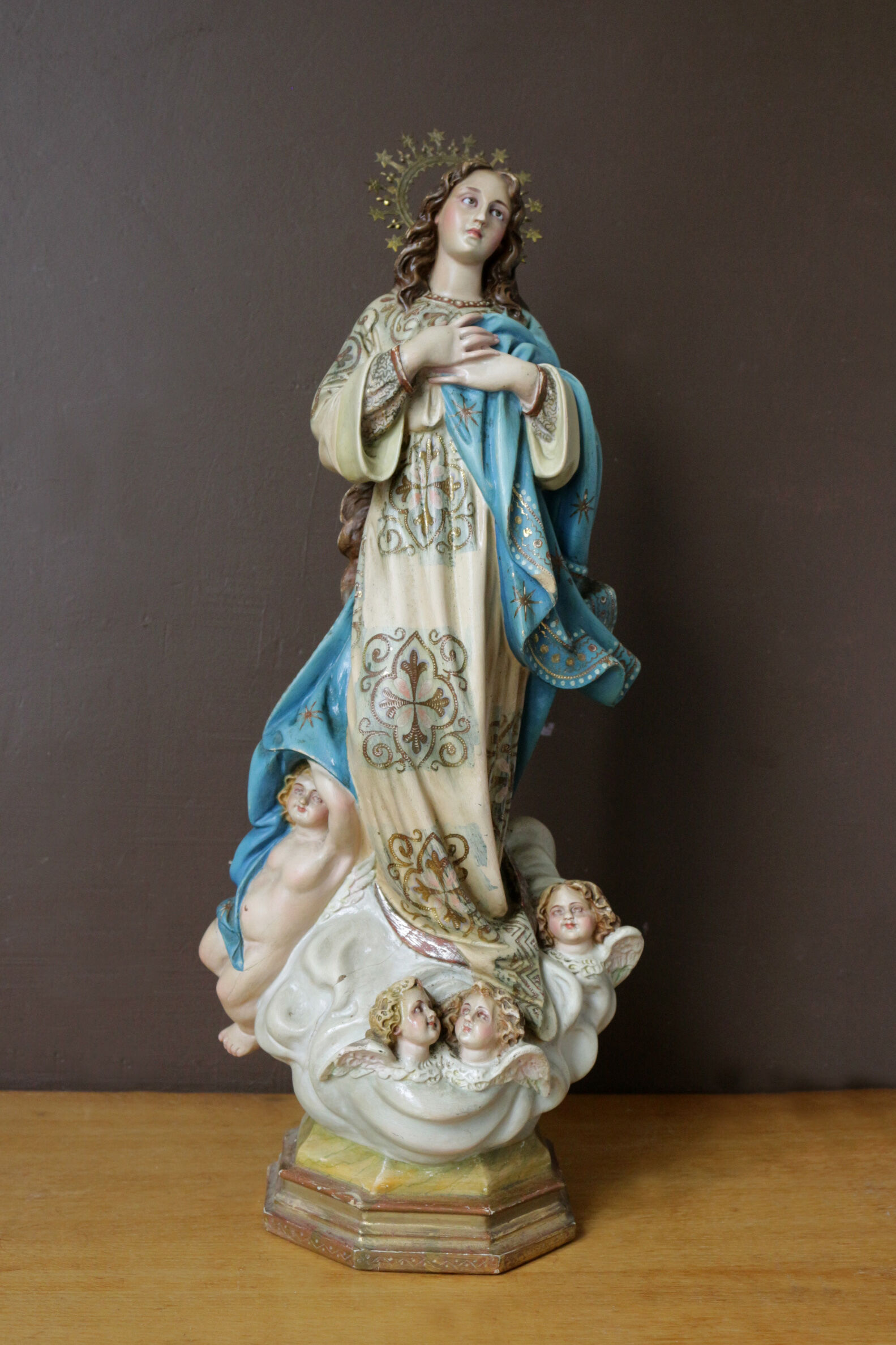 Virgin and Child walnut - XVIIth century.