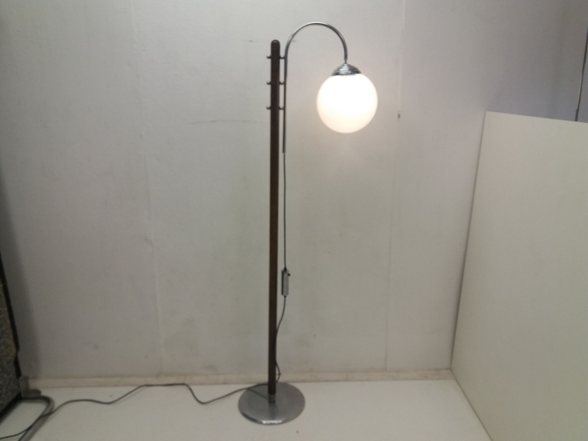 Lampadaire de Halabala Tchécoslovaquie 1930