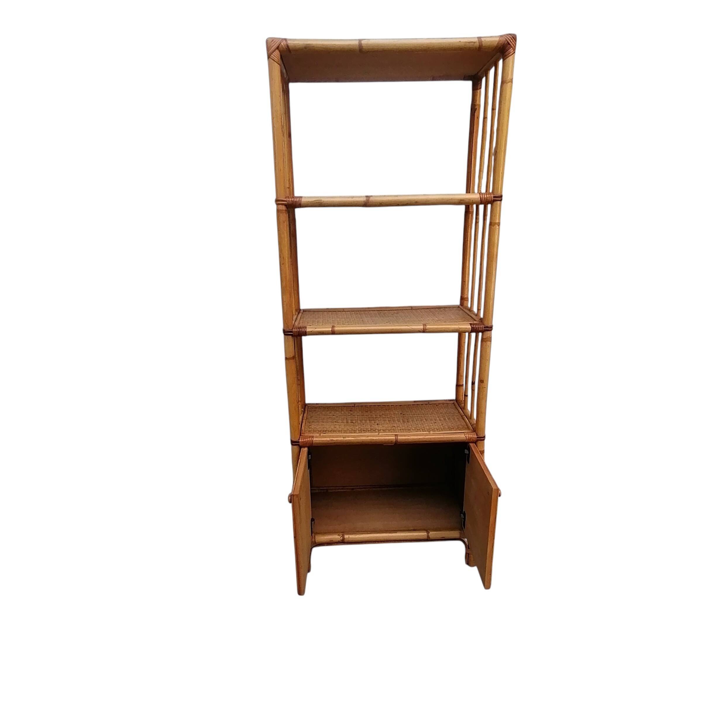 Bamboo and wicker bookshelf, vintage boho-chic from the '70s.