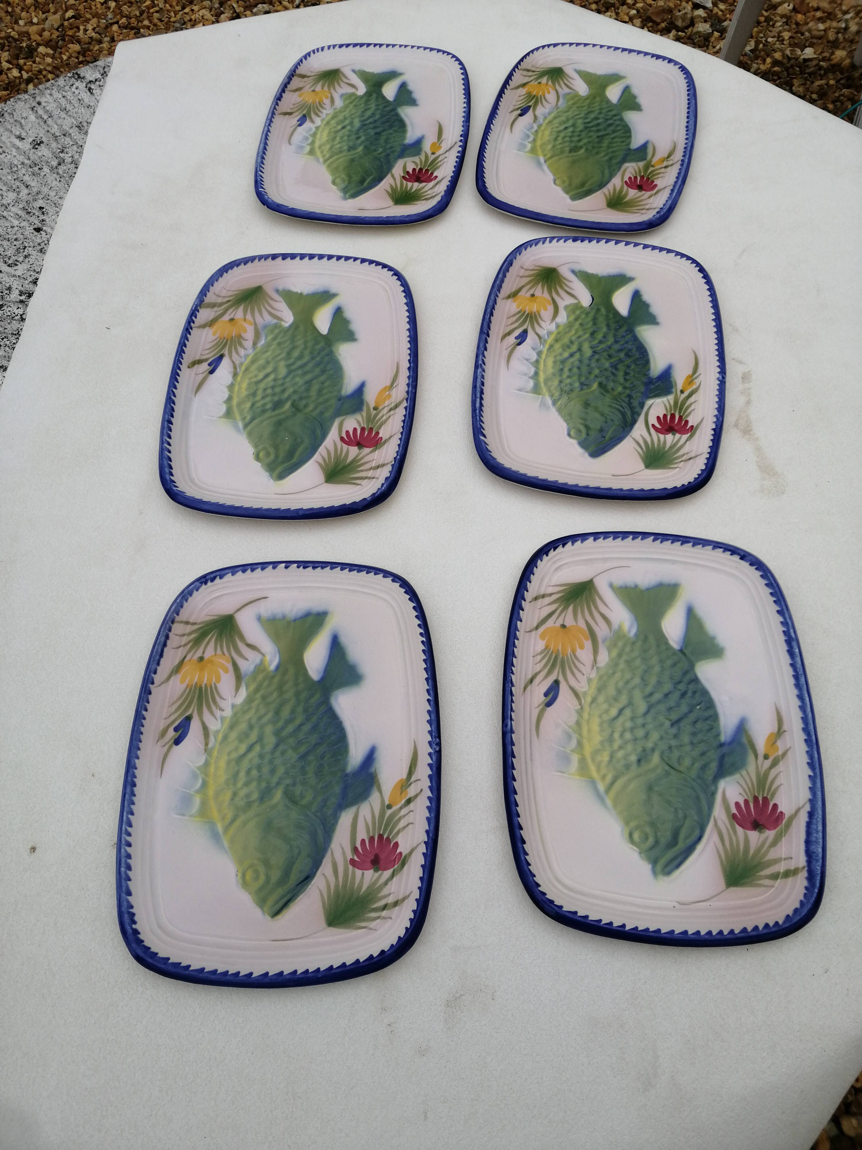 St. Clément fish service