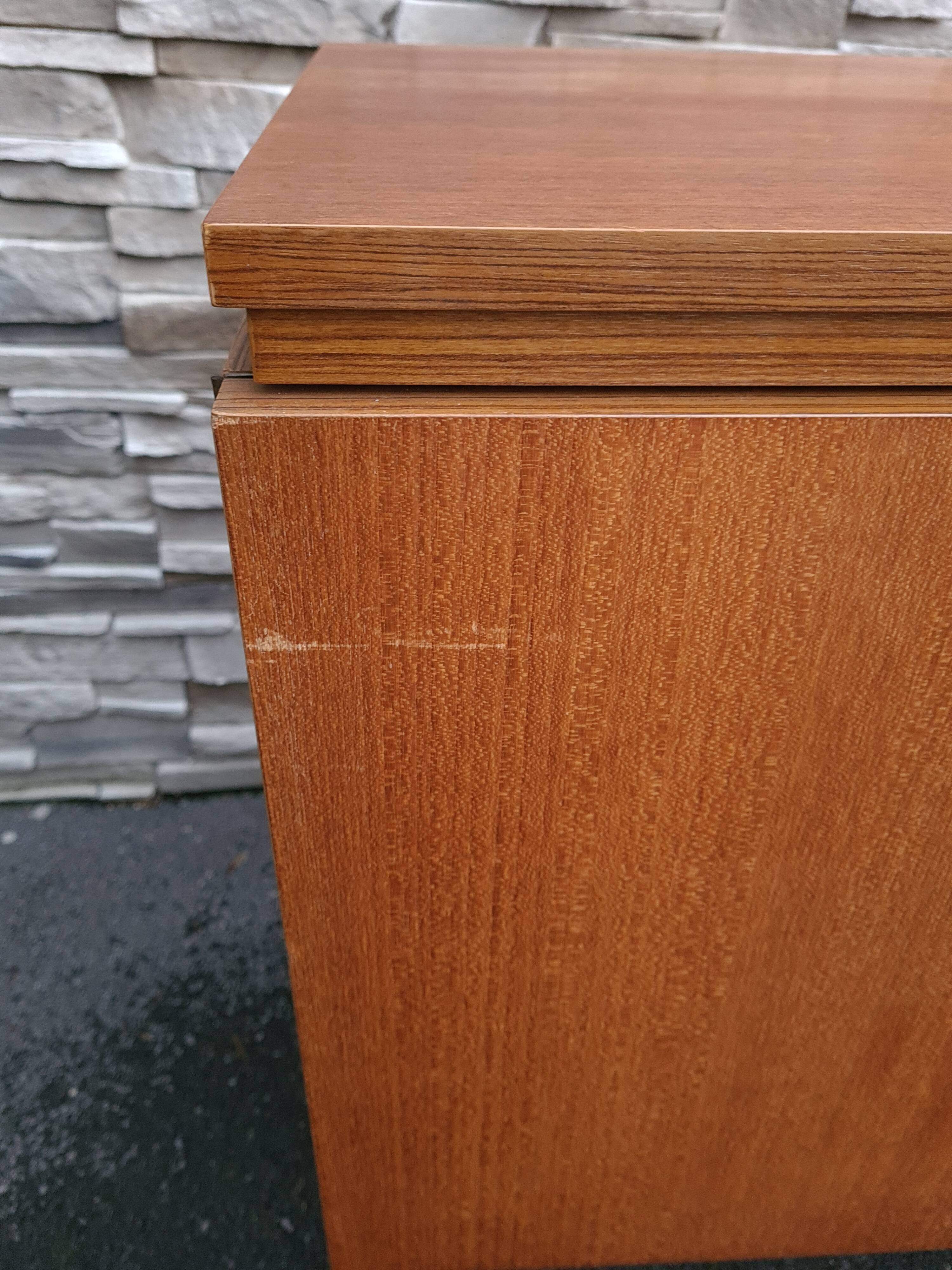 Commodity console - old craft furniture