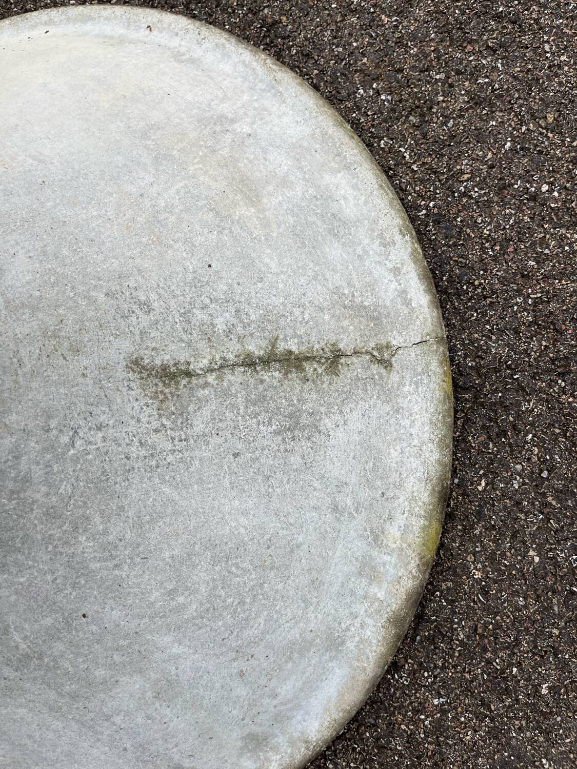 Pair of diabolo basins, planters, fiber cement planters