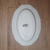 Plat en faience St Amand