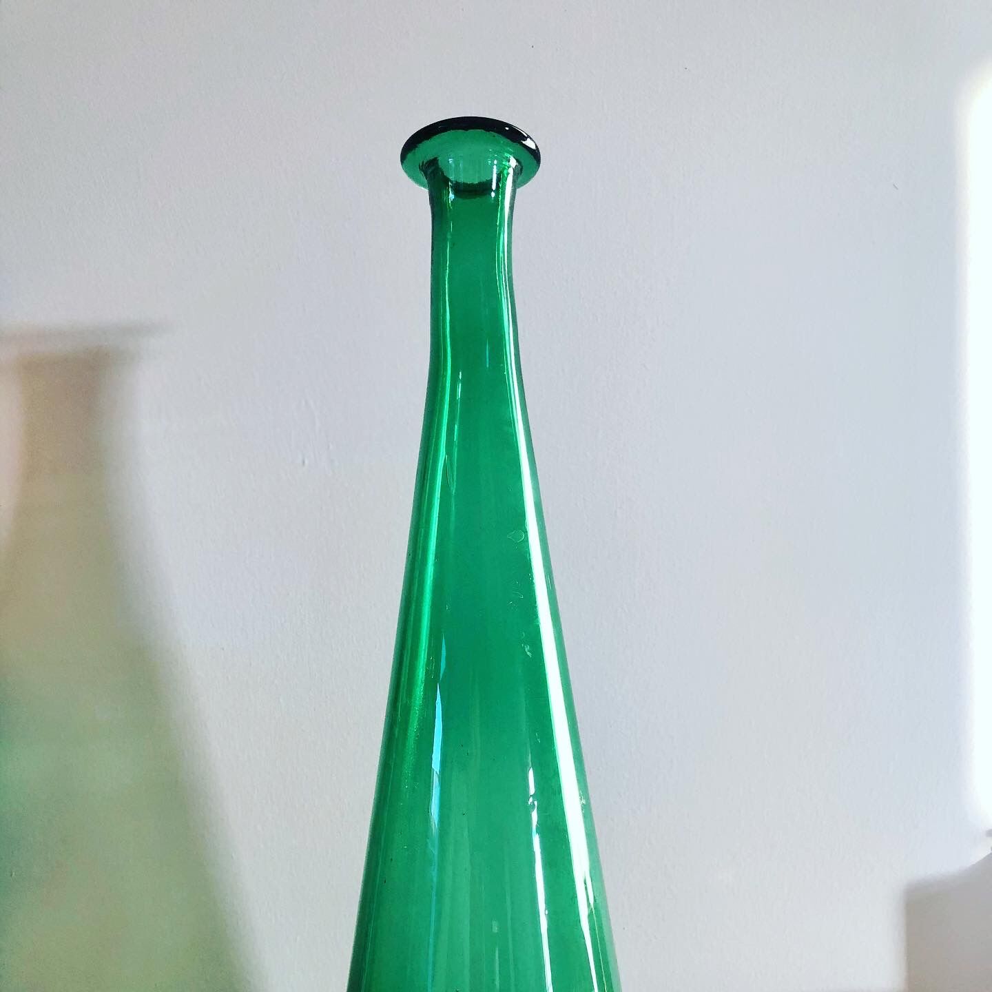 Carafe green glass