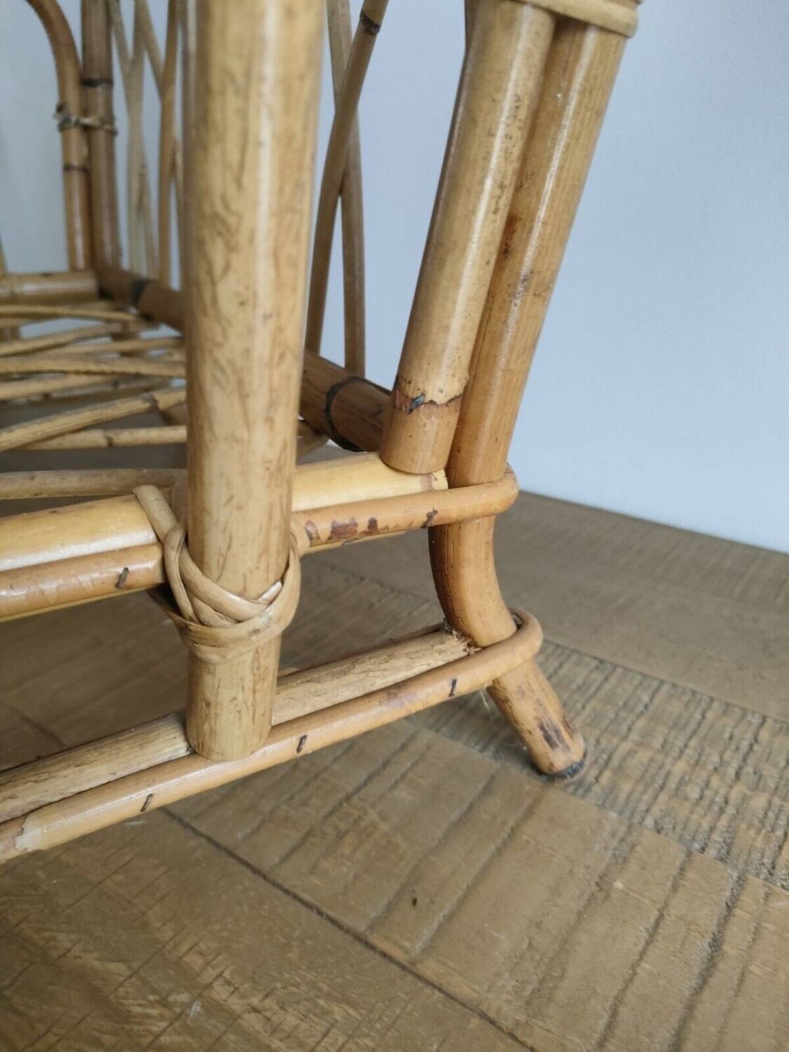 Large Rattan / Wicker Magazine Rack - Curved Shapes - Vintage - Old - 1960s