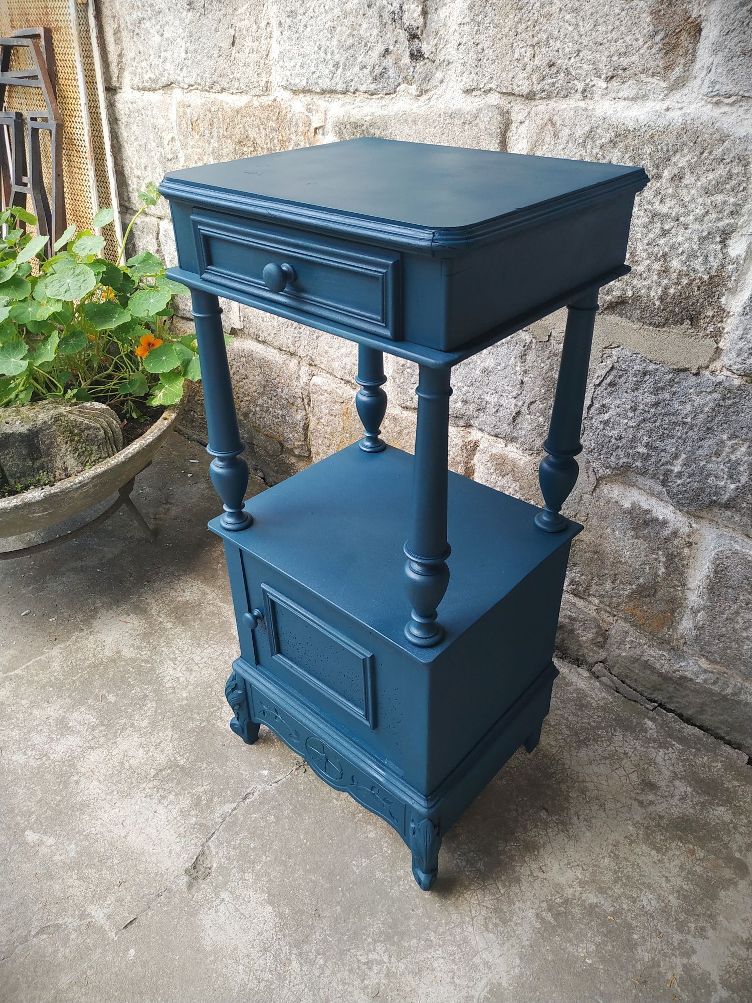 Old painted extra furniture bedside table