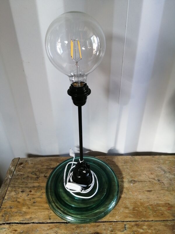 Lampe Création Originale Avec Isolateur Électrique