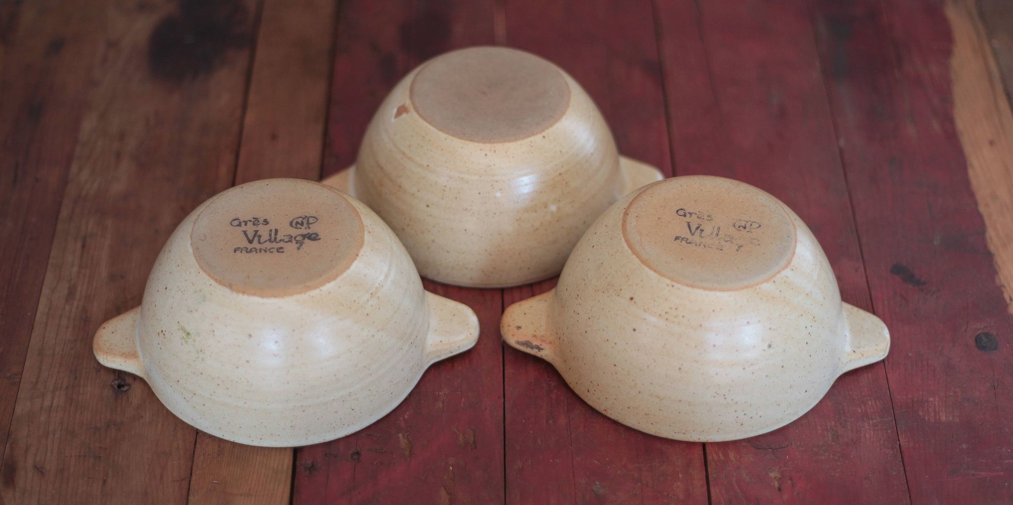 Set of 3 vintage village stoneware bowls, breakfast bowl, vintage ear bowl.