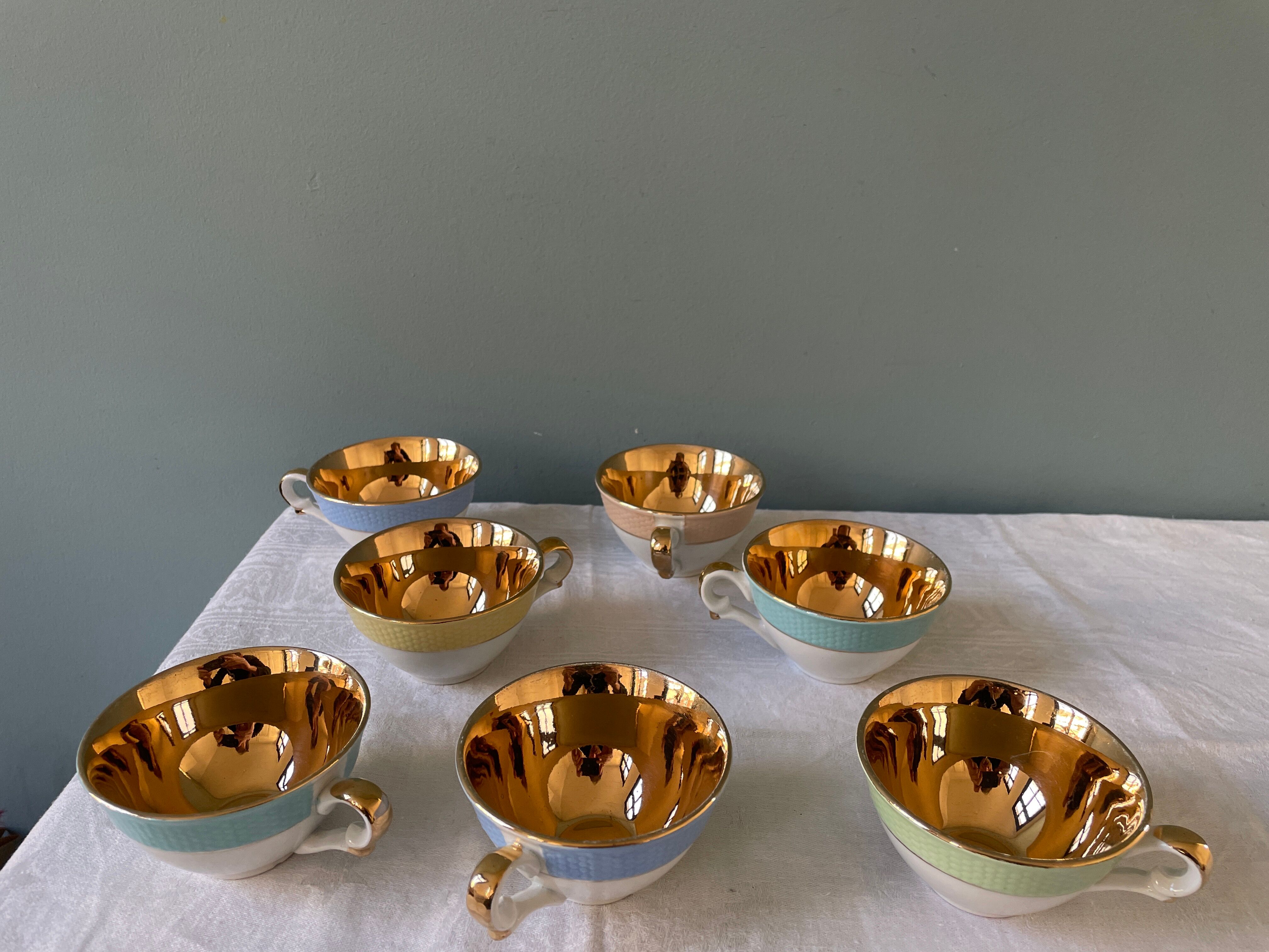Set of 7 vintage coffee cups Poreylor L'Amandinoise
