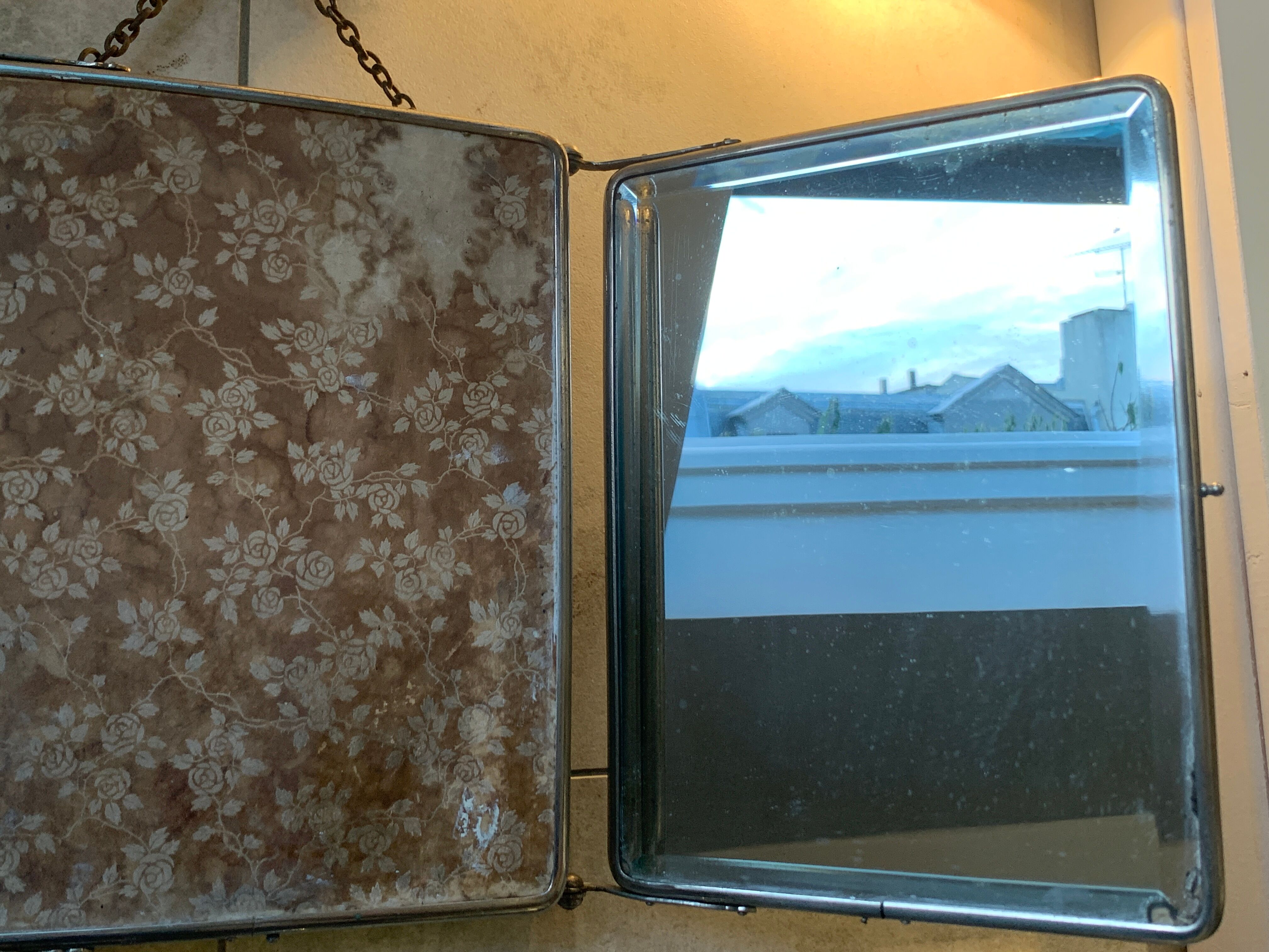 Triptych mirror