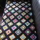 Couverture multicolore en crochet 70's