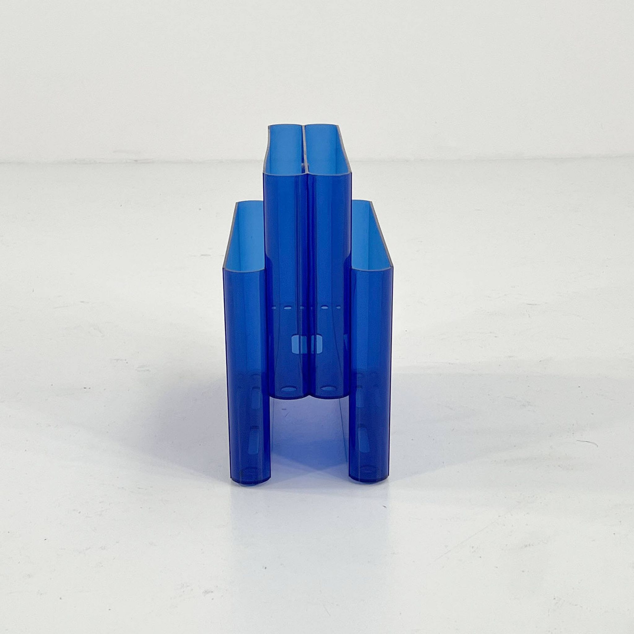 Transparent blue magazine rack by Giotto Stoppino for Kartell, 1970