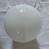 Globe opaline blanc